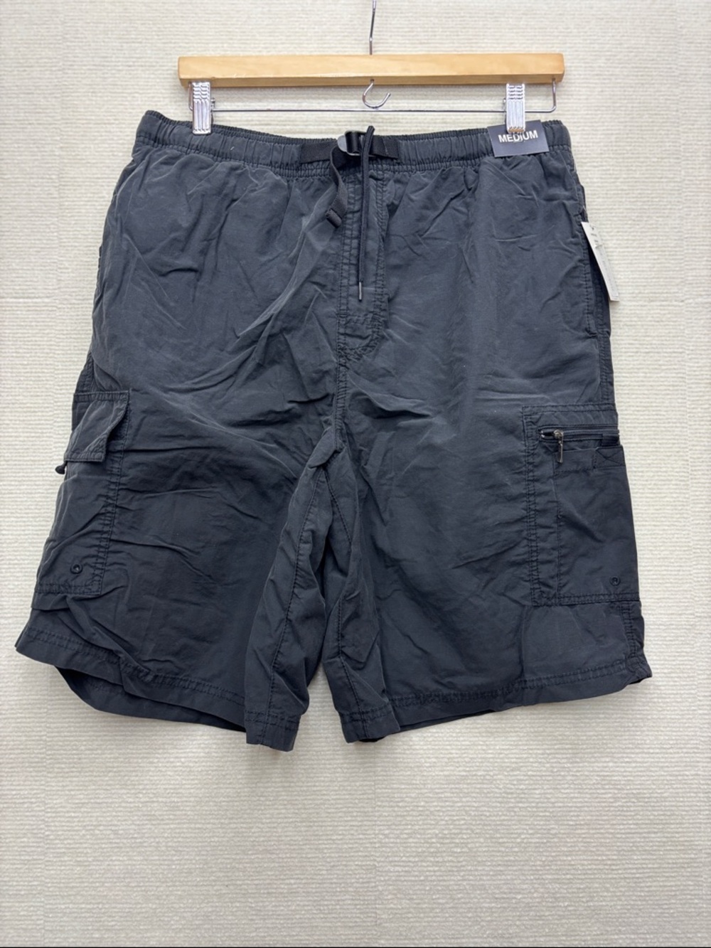 New Roundtree & Yorke | Men's Black Cargo Shorts - Medium swim trunks